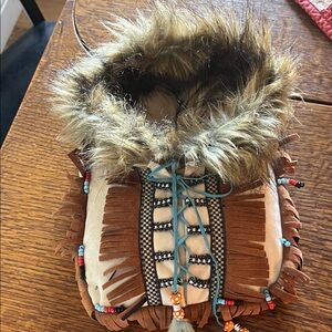 Native American with Beaded and silvery Accents baby doll papoos board